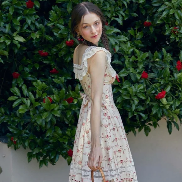 Lacemade Floral Lace Trim Maxi Dress - Picture 7 of 8